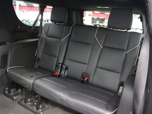 Used 2023 Cadillac Escalade ESV Sport w/ Touring Package image 58