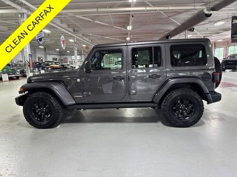 Used 2019 Jeep Wrangler Unlimited Sahara w/ Quick Order Package 24M Moab AWD/4WD image 2