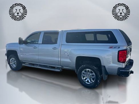 Used 2016 Chevrolet Silverado 2500 LT w/ LT Convenience Package image 7