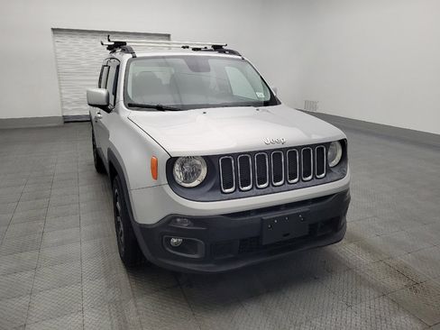 Used 2015 Jeep Renegade Latitude image 14