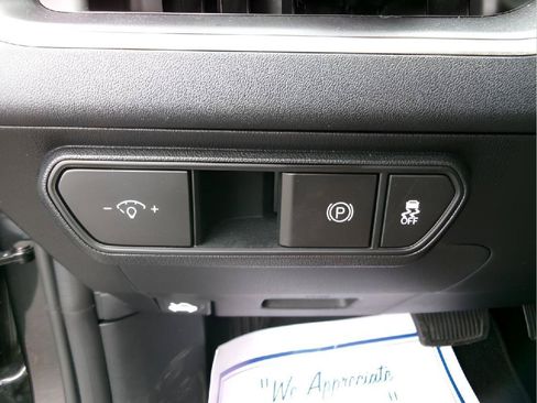 Used 2025 Kia K4 FWD image 14