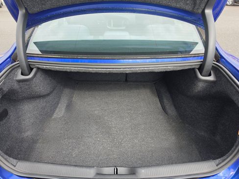 Used 2019 Dodge Charger SXT w/ Blacktop Package AWD/4WD image 5
