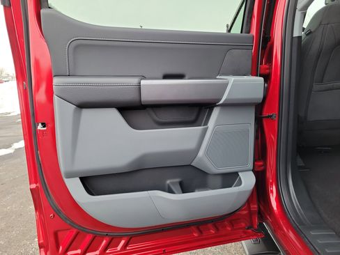 New 2026 Ford F150 XLT image 9