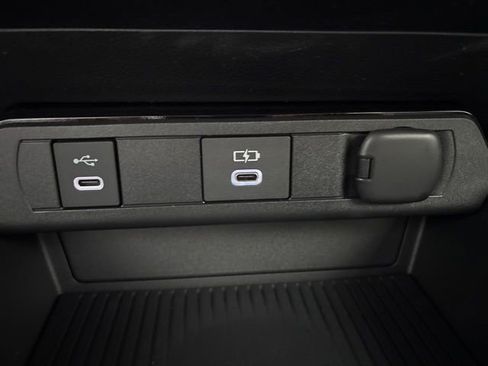 New 2026 Toyota Prius LE image 20