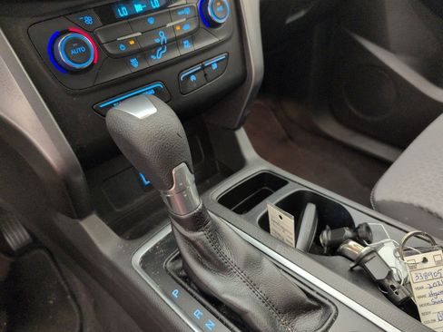 Used 2017 Ford Escape SE FWD image 28