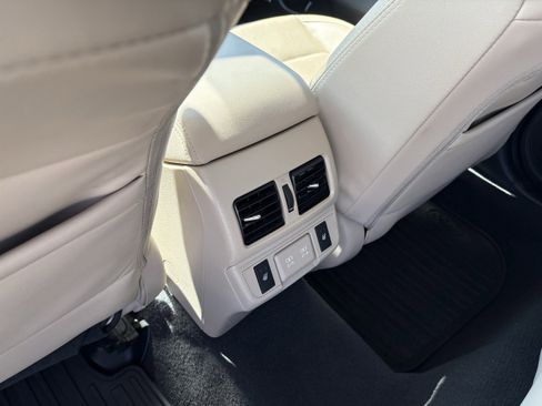 Used 2019 Subaru Outback 2.5i Limited image 32