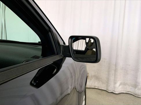 Used 2017 Ford Explorer FWD image 11