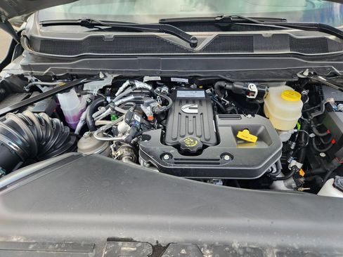 Used 2024 Toyota Tacoma SR AWD/4WD image 30