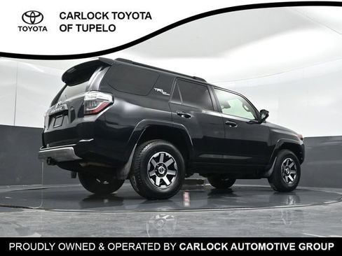 Used 2020 Toyota 4Runner TRD Off-Road AWD/4WD image 40