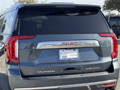 Used 2021 GMC Yukon XL Denali w/ Denali Ultimate Package image 7