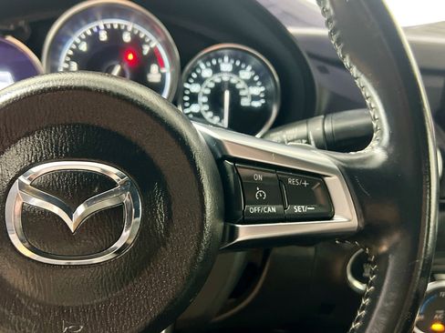 Used 2023 MAZDA MX-5 Miata Grand Touring RWD image 19