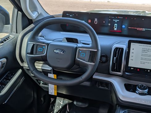 New 2026 Ford Expedition Max Active RWD image 19