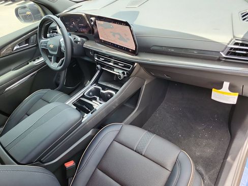 New 2026 Chevrolet Traverse High Country FWD image 12