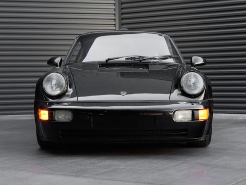 Used 1992 Porsche 911 Turbo RWD image 10