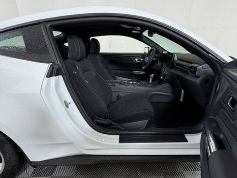 New 2026 Ford Mustang Coupe image 5