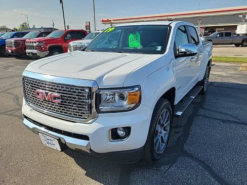 Used 2019 GMC Canyon Denali AWD/4WD image 1