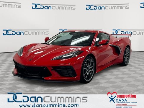 New 2027 Chevrolet Corvette Stingray Coupe w/ Z51 Performance Package RWD image 1