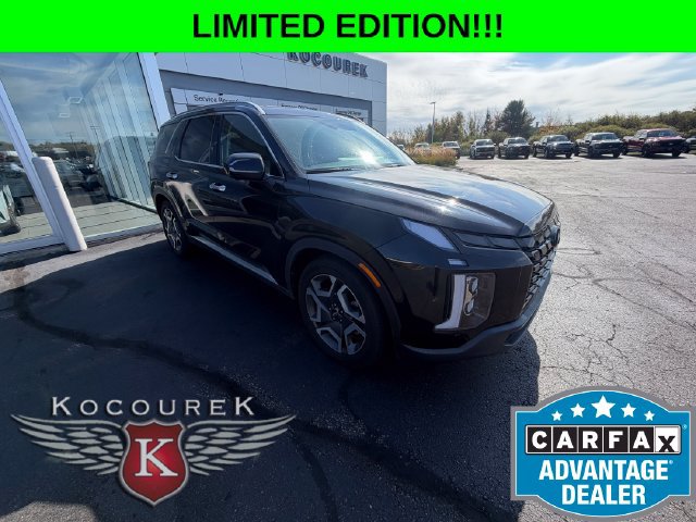 Used 2024 Hyundai Palisade Limited AWD/4WD image 1