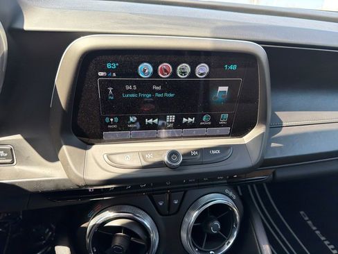 Used 2018 Chevrolet Camaro SS RWD image 18