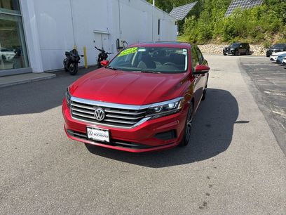 Used 2021 Volkswagen Passat 2.0T SE