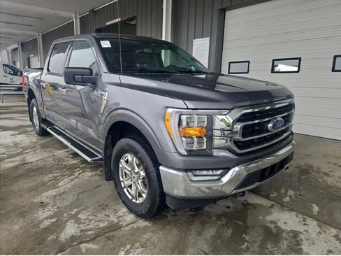 Used 2022 Ford F150 XLT w/ Equipment Group 302A High AWD/4WD image 5