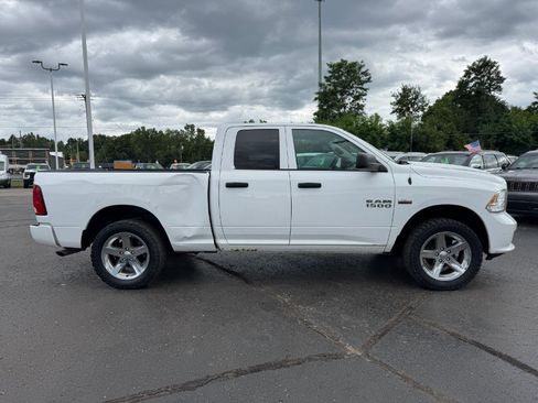 Used 2018 RAM 1500 Express AWD/4WD image 6