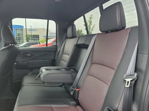 Certified 2026 Honda Ridgeline Black Edition image 28