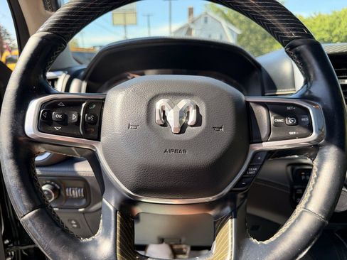 Used 2022 RAM 1500 Limited AWD/4WD image 22