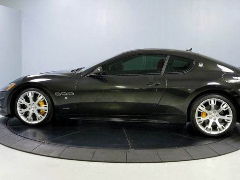 Used 2014 Maserati GranTurismo Sport image 4