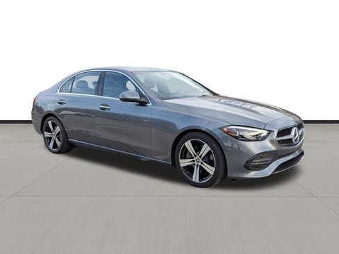 Used 2024 Mercedes-Benz C 300 Sedan image 3