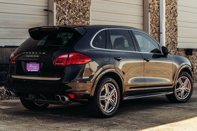 Used 2012 Porsche Cayenne Turbo AWD/4WD image 42