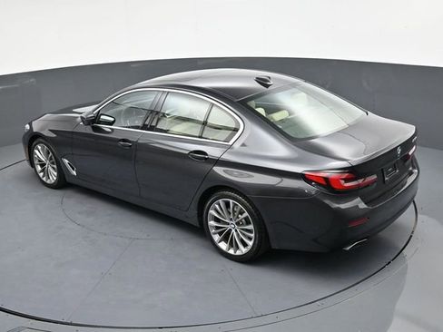 Used 2021 BMW 530i w/ Premium Package image 24