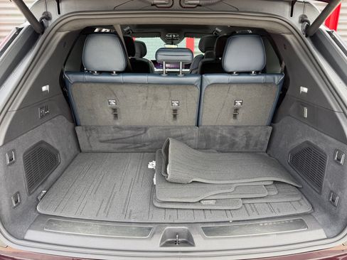 Used 2025 Cadillac Escalade IQ Luxury 2 w/ LPO, Premium Carpet Package AWD/4WD image 22