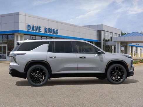 New 2026 Chevrolet Traverse RS w/ LPO, Floor Liner Package AWD/4WD image 29