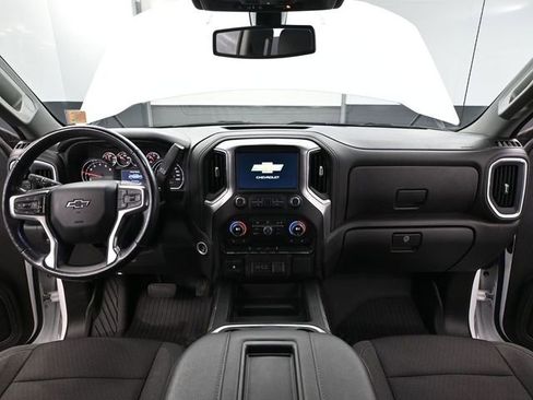 Used 2021 Chevrolet Silverado 1500 LT Trail Boss w/ Bed Protection Package image 31