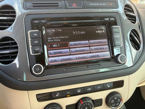 Used 2014 Volkswagen Tiguan S FWD image 6