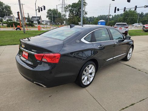 Used 2015 Chevrolet Impala LTZ FWD image 6