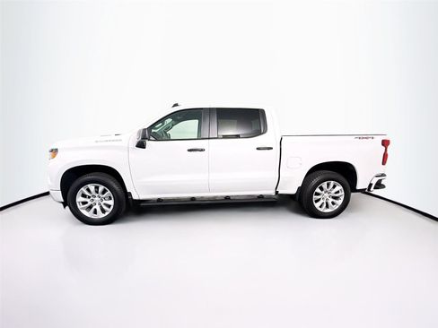Used 2026 Chevrolet Silverado 1500 Custom image 25