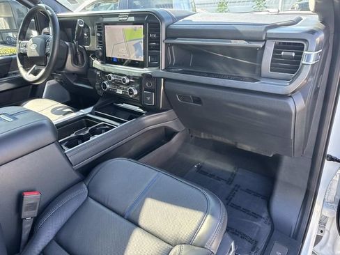 Used 2025 Ford F350 Platinum image 9
