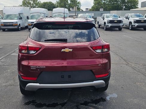 Used 2023 Chevrolet TrailBlazer LT w/ Convenience Package AWD/4WD image 6