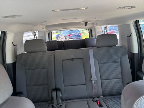 Used 2017 GMC Yukon XL SLE w/ Convenience Package AWD/4WD image 20