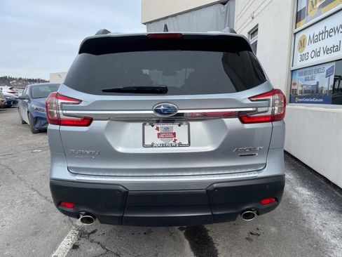 Used 2023 Subaru Ascent Limited w/ Technology Package image 4