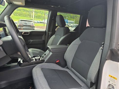 Used 2025 Ford Bronco Big Bend AWD/4WD image 9