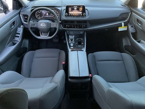 New 2026 Nissan Rogue S image 18