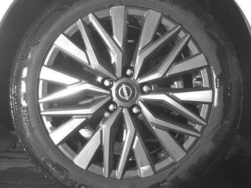 Used 2025 Nissan Altima 2.5 SV FWD image 13