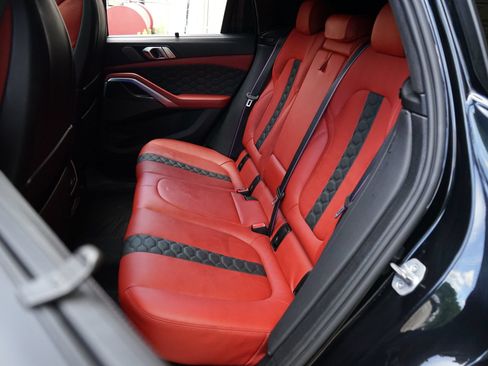 Used 2022 BMW X6 M w/ Competition Package AWD/4WD image 18