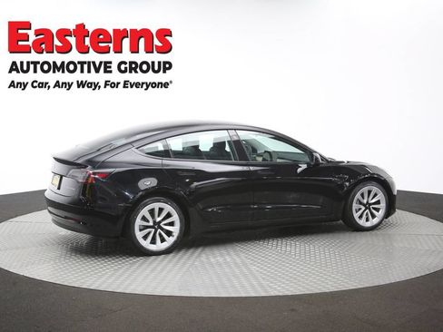 Used 2022 Tesla Model 3 Long Range AWD/4WD image 38