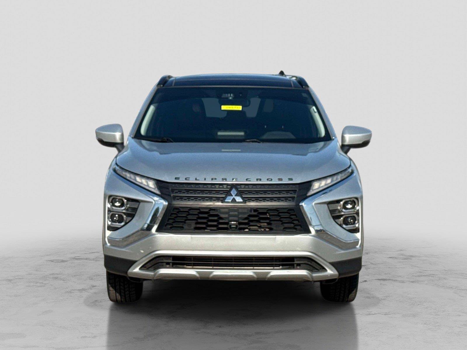 Used 2024 Mitsubishi Eclipse Cross AWD image 2