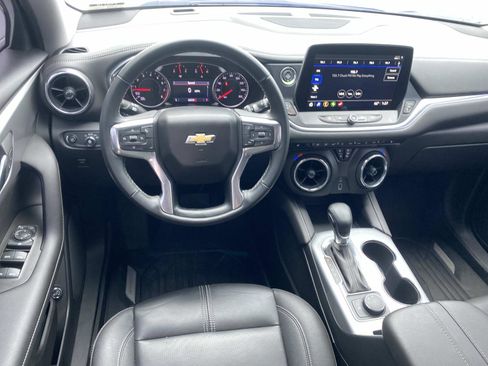 Used 2023 Chevrolet Blazer LT w/ LPO, Black Grille Bar Package FWD image 14