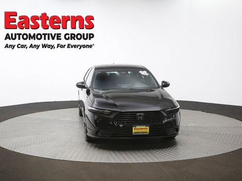 Used 2025 Honda Accord Sport image 53